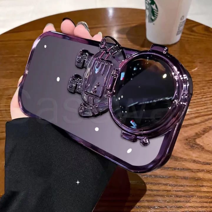 Astronaut Lens Bracket Electroplated Phone Case
