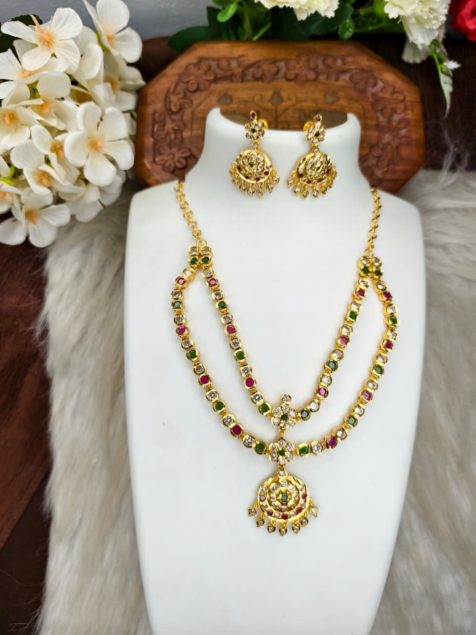 Women Impone Stone Necklace – Premium Gold Finish Traditional Design